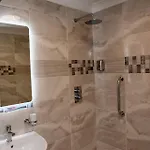 아파트 Donegal House *