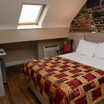 شقة Donegal House *