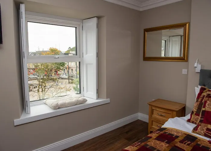 Donegal House * Донегол