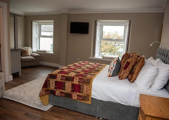 Donegal House ドネゴール