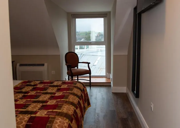 Donegal House Апартаменты *