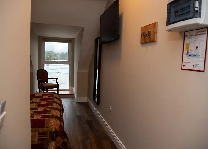 Апартаменты Donegal House