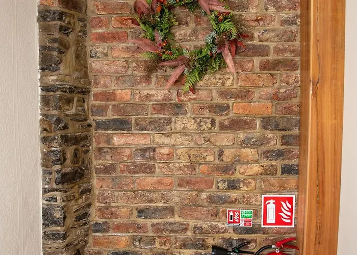 Donegal House Донегол