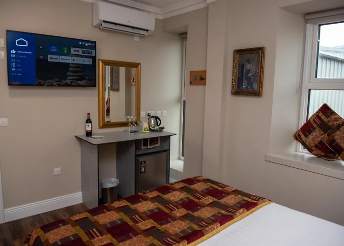 Donegal House * Донегол