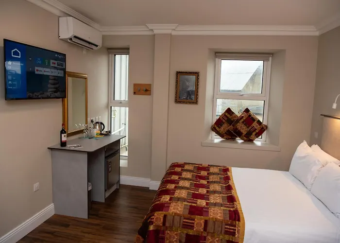 Donegal House * Донегол