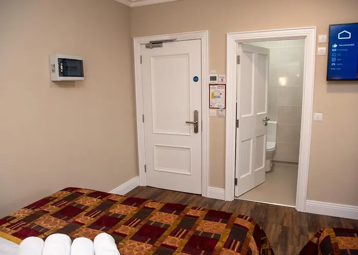 Donegal House Апартаменты