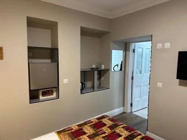 Donegal House * Донегол